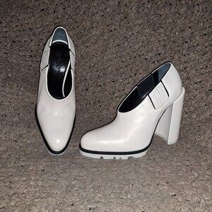 JIL SANDER-Sandy Sport-Off White Leather Booties/Pumps-Gusset-Sz 35-Near Mint